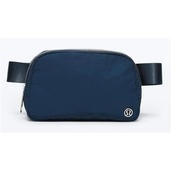 New Womens Lululemon Everywhere Belt Bag 1L (True Navy) Fannypack Fanny pak‎ - Picture 2 of 6